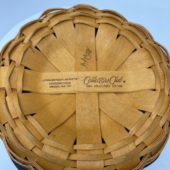 𝅺LONGABERGER Collectors Club 1998 Renewal Basket with liner and protector - Picture 5 of 7